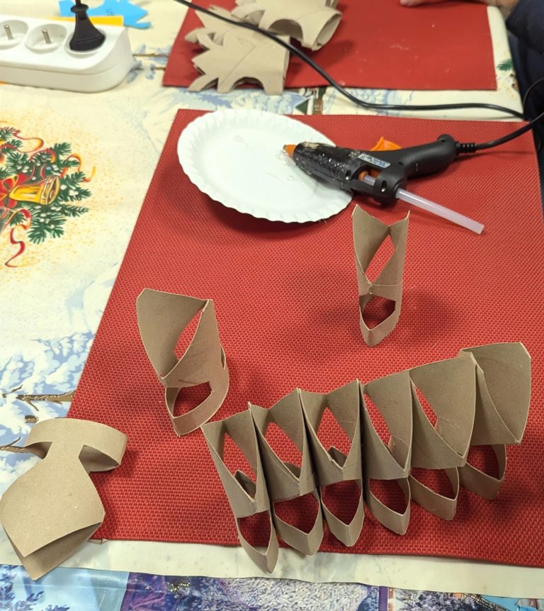 Vánoční dílničky senioři