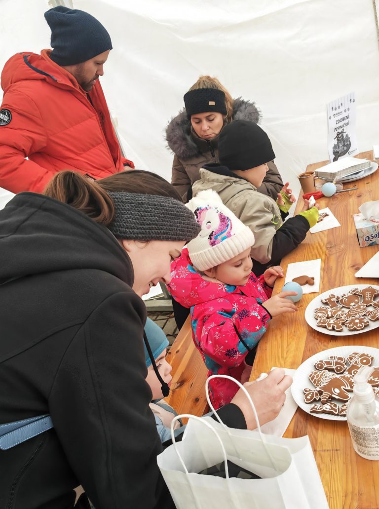 Gulášobraní & zabíjačka a Rozsvícení vánočního stromu