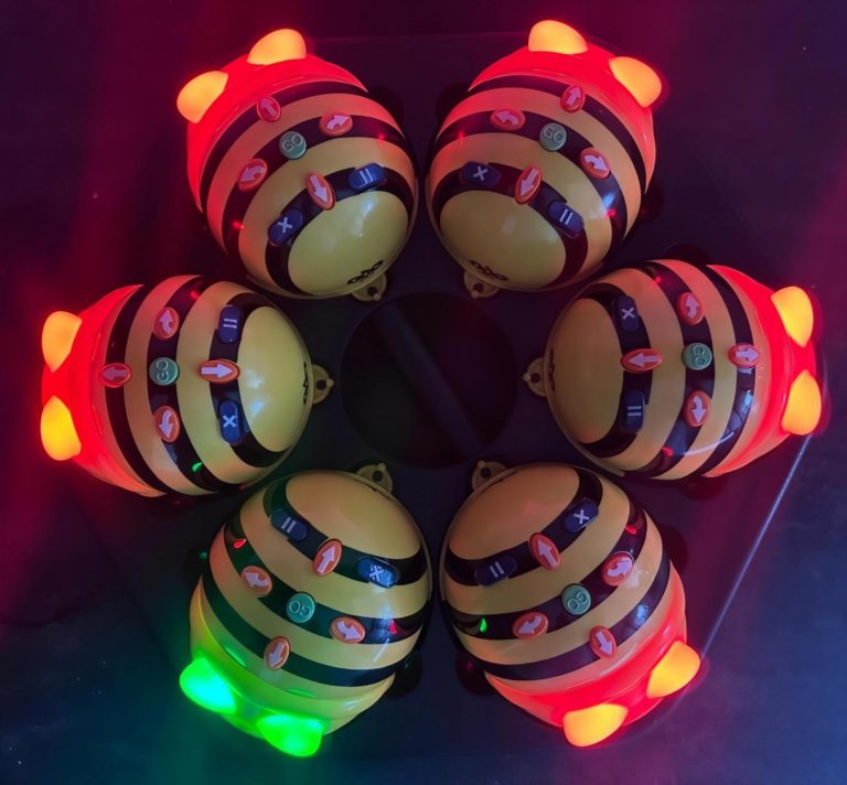 Robotická hračka Bee-Bot Včelka