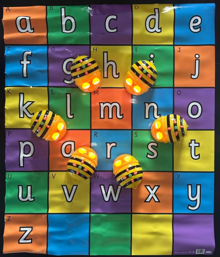 Robotická hračka Bee-Bot Včelka